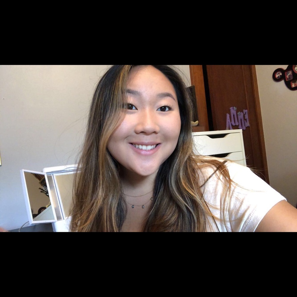 Meet your Posher, Emma